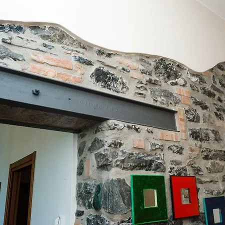 فيلة Varenna Villa *