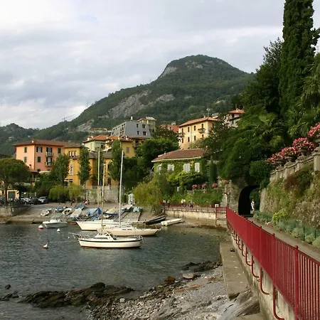 Varenna Villa فيلة *